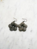 Antique Bronze Vintage Filigree Geometric Flower Earrings
Add a touch of whimsy with our Vintage Filigree Earrings. These lightweight beauties feature intricate filigree designs for a boho vibe. Perfect for a playful and carefree look.
Lightweight brass metal stampings with an antique bronze patina.
51mm from the top of the ear hook x 35mm
