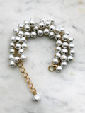 Say bye-bye to boring accessories! This Vintage Glass Pearl Bracelet adds a one-of-a-kind shimmer to your look. Glam up your wrist with this unique piece – there’s no chance you’ll blend into the background.  Vintage Glass Pearls 10mm  One size fits all adjustable bracelet