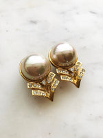 Vintage Art Deco Dome Pearl Clip-on Earrings