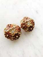 Add a touch of timeless style to your look with these Vintage Retro Enamel Flower Clip on Earrings! Embellished with vibrant colors, these earrings are sure to be showstoppers, plus they're as easy to wear as a walk in the park! Let your sense of style flower with these earrings!  Clip On Earrings  Gold Plated  26mm x 26mm