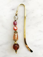 These bookmarks are handmade using vintage beads from broken or mismatched necklaces and earrings.
Each bookmark is unique and carefully crafted to have a vintage feel and look.
12.5cm long