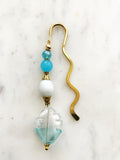 Handmade Bookmark using Vintage Bohemian Glass &amp; Pearl Beads.  These bookmarks are handmade using vintage beads from broken or mismatched necklaces and earrings.  Each bookmark is unique and carefully crafted to have a vintage feel and look.  10.5cm long.