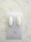 Genuine Vintage Retro Ivory Iridescent Marquise Earrings